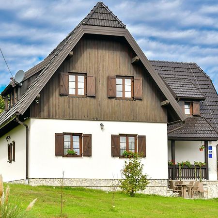 شقة Flora House Rastovača المظهر الخارجي الصورة