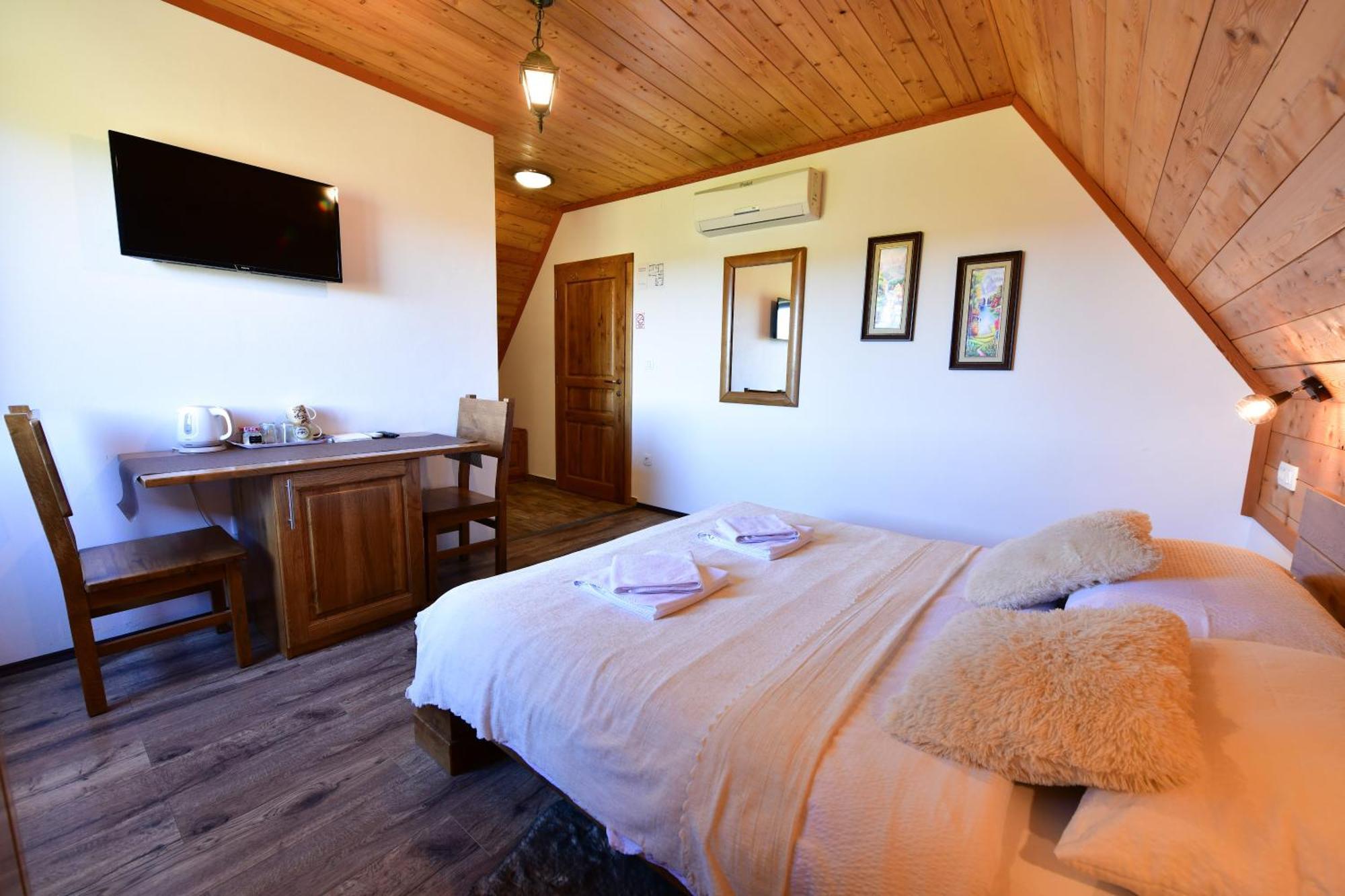 شقة Flora House Rastovača المظهر الخارجي الصورة