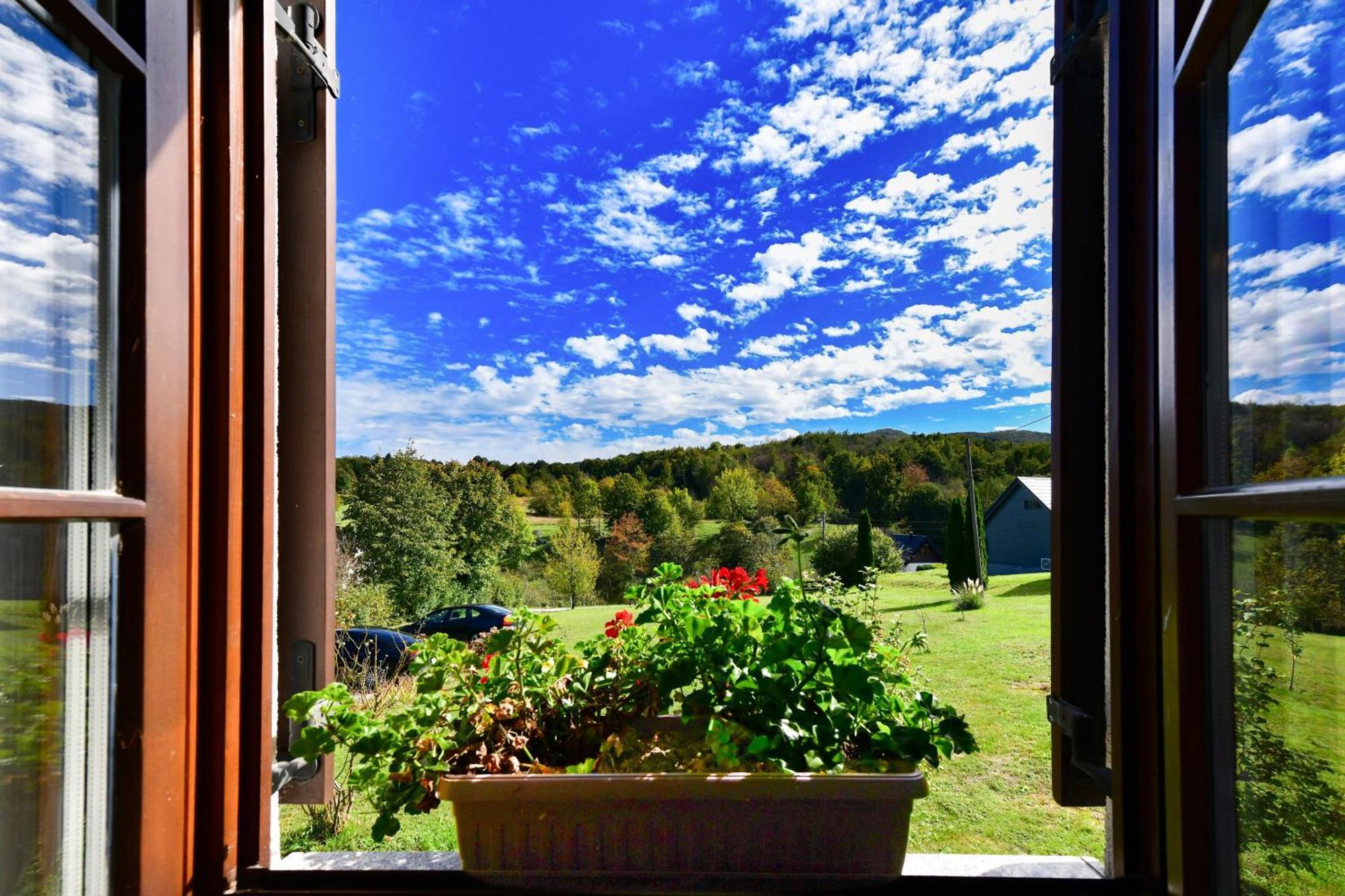 شقة Flora House Rastovača الغرفة الصورة